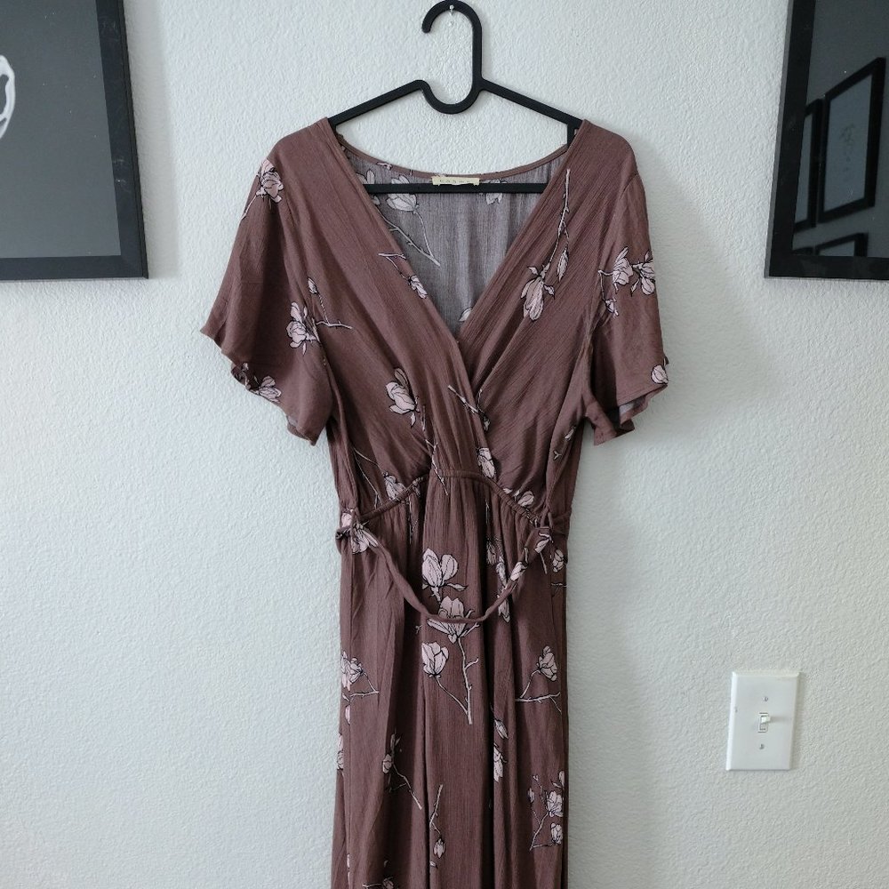 Floral Maxi Dress 🌸